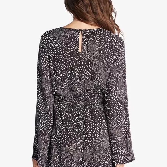 NWT Roxy Spirit Awakes Black and White Polka Dot Spring Patterned Romper Size M - Picture 3 of 11